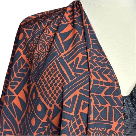 Hug Tribal Print Short Open Kimono OS - Picture 5 of 6